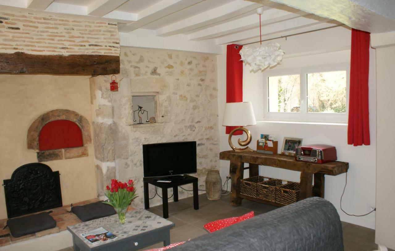 La Chaine Saint-Jean-du-Bois Eksteriør bilde
